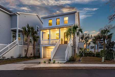 775 Forrest Dr Charleston, SC 29492