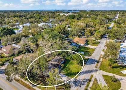 7103 9th Ave NW Bradenton, FL 34209
