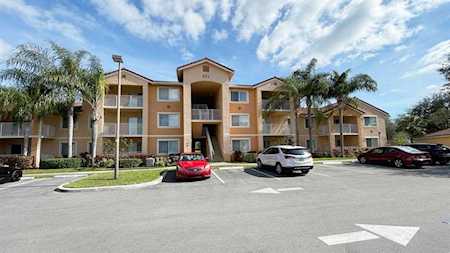 251 SW Palm Drive #306 Port St Lucie, FL 34986