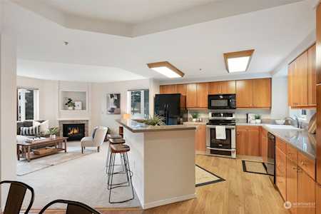 15020 Bothell Way NE #306 Lake Forest Park, WA 98155