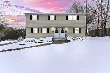 1028 Waverley St #1028 Framingham, MA 01702