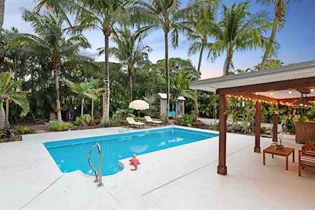 418 SE Alamanda Way Stuart, FL 34996
