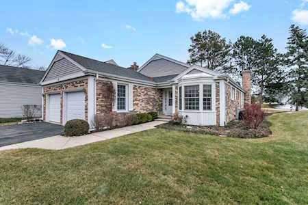 15 The Court of Hidden Wells Northbrook, IL 60062