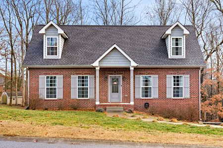 631 Eastwood Ct Clarksville, TN 37043