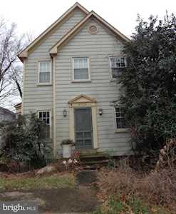 8325 Electric Ave Vienna, VA 22182