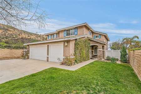30588 Park Vista Dr Castaic, CA 91384