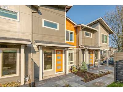 1363 SW Halsey ST Troutdale, OR 97060
