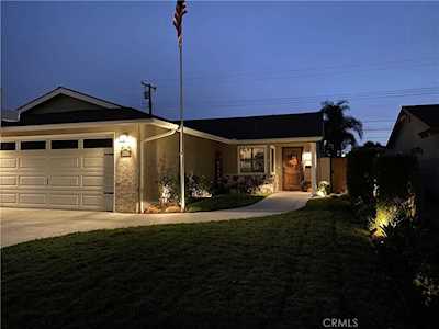 2144 E Jackson Ave Orange, CA 92867