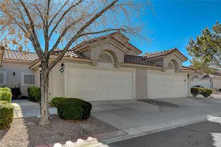 7805 Kings Cove Ct Las Vegas, NV 89145