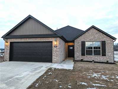 630 Skylar St Bentonville, AR 72713