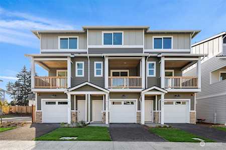 18141 1st Place SW Normandy Park, WA 98166