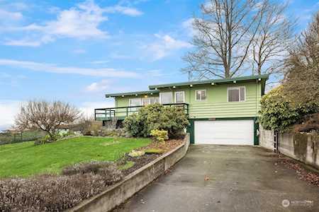 202 Washington Ave Mukilteo, WA 98275
