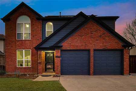 903 Roaring Canyon Road Euless, TX 76039
