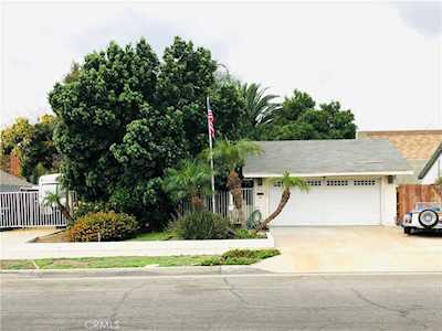 1540 N Sacramento St Orange, CA 92867