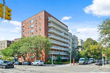 1608 Ocean Parkway #5C Brooklyn, NY 11223