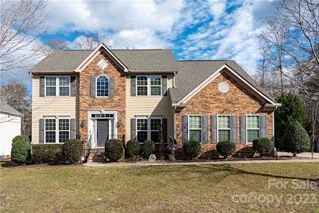 3974 Blue Dory Ln Denver, NC 28037