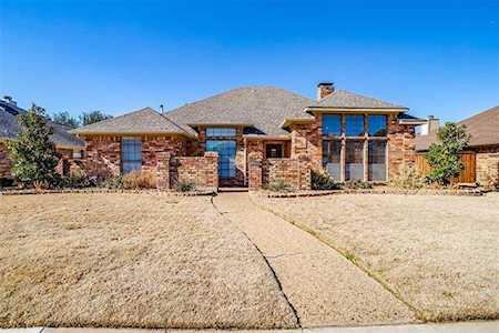2519 Willowgate Lane Carrollton, TX 75006