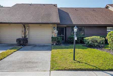 9824 Lake Seminole Dr W Largo, FL 33773