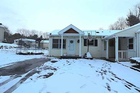 37 Norfolk St #B Canton, MA 02021