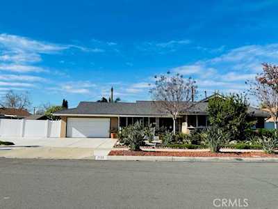 2122 Lewis St Santa Ana, CA 92706