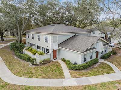 11730 Raintree Dr Temple Terrace, FL 33617