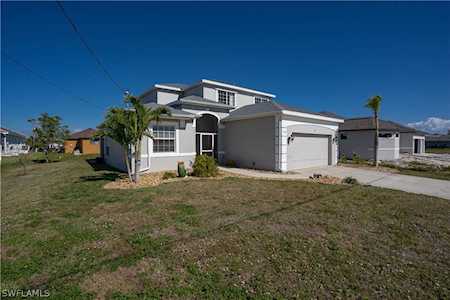 3607 SW 4th Ln Cape Coral, FL 33991