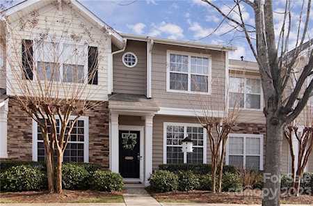 1139 Drummond Ln Matthews, NC 28104