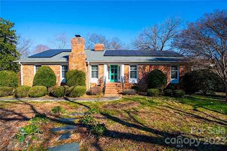 800 Nottingham Dr Charlotte, NC 28211