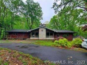 2145 Shepard Avenue Hamden, CT 06518