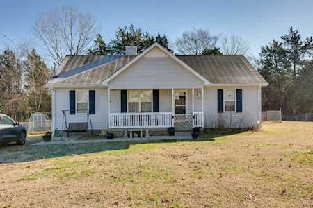 317 Center St La Vergne, TN 37086