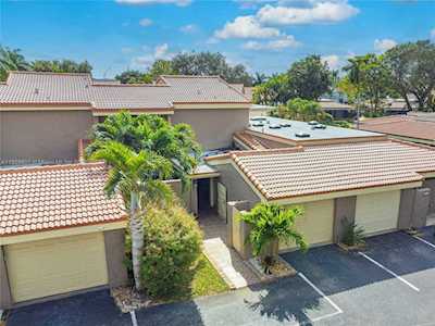 606 Saint Andrews Rd #47 Hollywood, FL 33021