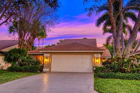 203 E River Park Drive Jupiter, FL 33477