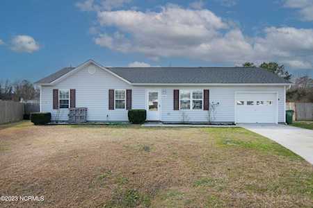 203 Daplin Place Jacksonville, NC 28540