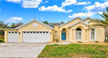 5723 Tanagerside Rd Lithia, FL 33547