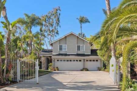 2112 Sereno Court Carlsbad, CA 92009