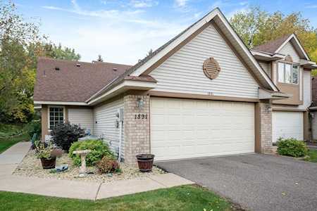 1891 Furness Street Maplewood, MN 55109