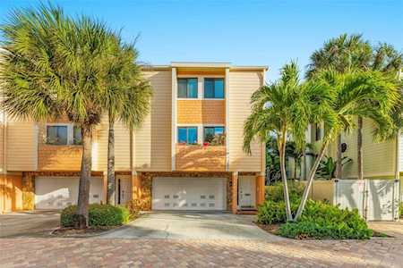 432 Sandy Hook Rd Treasure Island, FL 33706