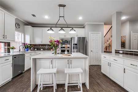 385 Bedford Drive Richardson, TX 75080