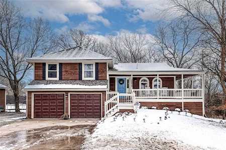 30030 W 84th St De Soto, KS 66018