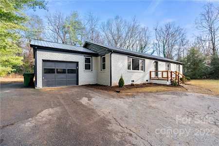 14 Crockett Ave Asheville, NC 28805