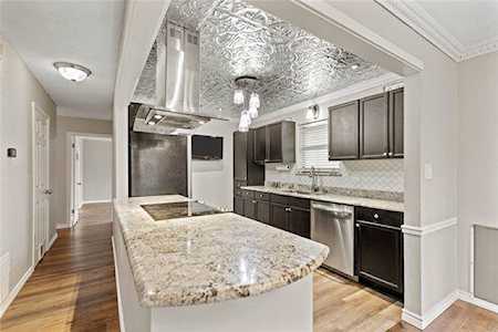 215 Pembrook Street Lake Dallas, TX 75065