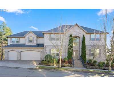 10046 NW Skyline Heights DR Portland, OR 97229