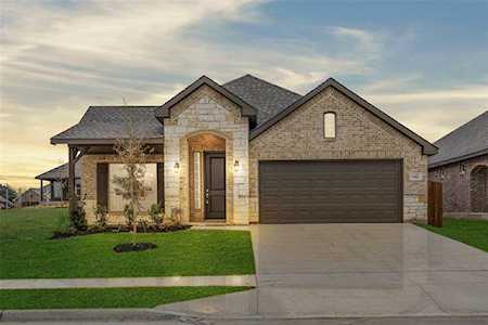 701 Long Iron Drive Fort Worth, TX 76108