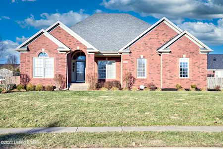 535 Blackberry Cir Mt Washington, KY 40047