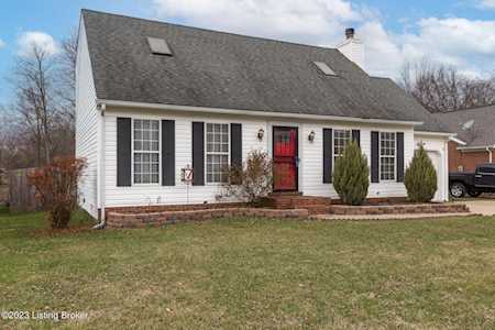 6908 Avanti Pl Louisville, KY 40291