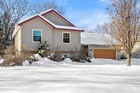 7590 Lakeside Road NE Fridley, MN 55432