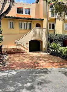6206 Paradise Point Dr #6206 Palmetto Bay, FL 33157