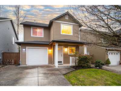 517 NW 152nd ST Vancouver, WA 98685