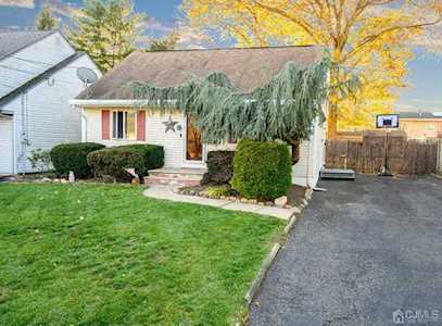 15 Laurie Drive East Brunswick, NJ 08816