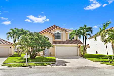 7851 Carina Court Lake Worth, FL 33467